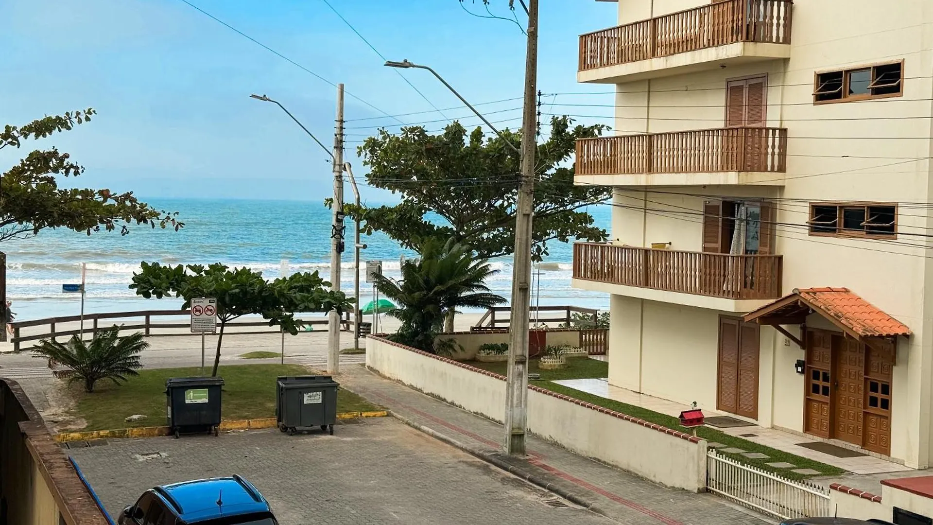 Pe Na Areia 30 Passos Do Mar Apto 102 ايتابيما
